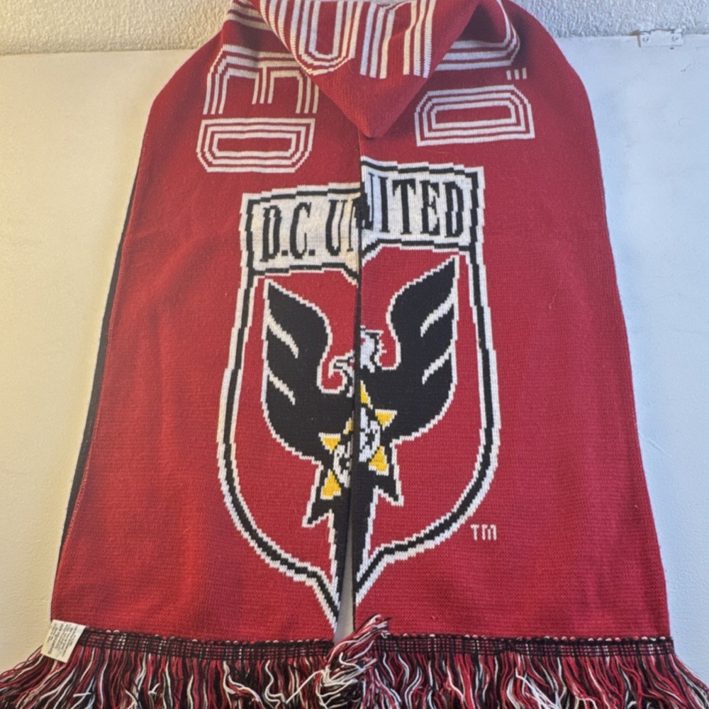 Adidas SportsScarf D.C. United MLS Soccer Scarf Red Black White Adult One Size